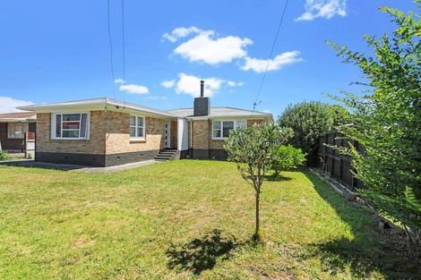 Photo of property in 14 Boon Street, Manurewa, Auckland, 2102