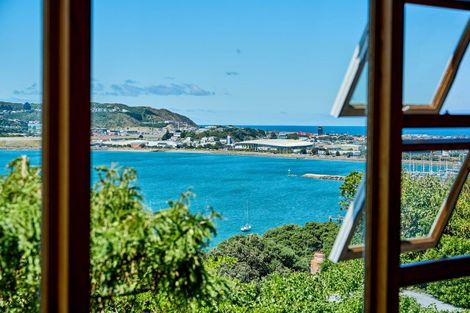 Photo of property in 37 Matai Road, Hataitai, Wellington, 6021