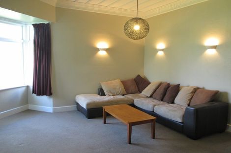 Photo of property in 377 College Street, Hokowhitu, Palmerston North, 4410