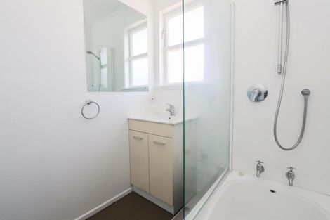 Photo of property in 24 Minifie Avenue, Melville, Hamilton, 3206