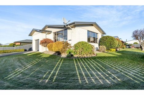 Photo of property in 61 Vogel Street, Waikiwi, Invercargill, 9810