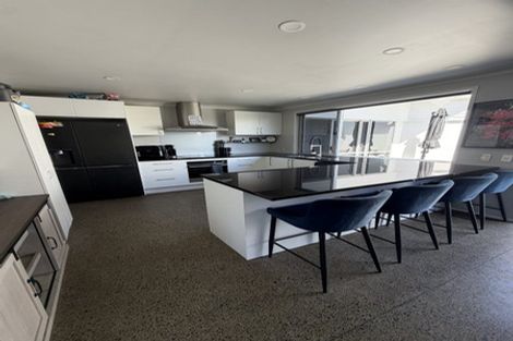 Photo of property in 18 Stamford Place, Ohauiti, Tauranga, 3112
