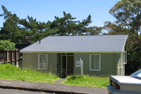 Photo of property in 89 Taurus Crescent, Beach Haven, Auckland, 0626