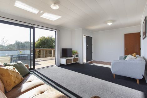 Photo of property in 18a Booth Crescent, Tuakau, 2121