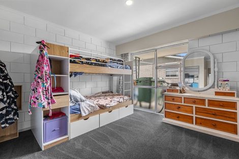 Photo of property in 12 Mountbatten Place, Te Puke, 3119