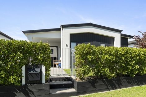 Photo of property in 8 Maria Tini Drive, Papamoa Beach, Papamoa, 3118