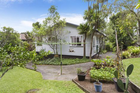 Photo of property in 29 Shetland Street, Glen Eden, Auckland, 0602