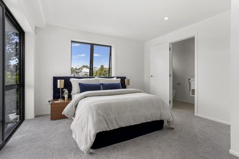 Photo of property in 35 Palmer Crescent, Mission Bay, Auckland, 1071