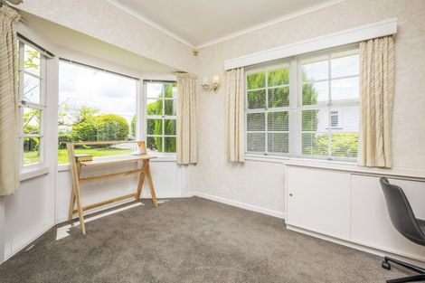 Photo of property in 39 Mellons Bay Road, Mellons Bay, Auckland, 2014
