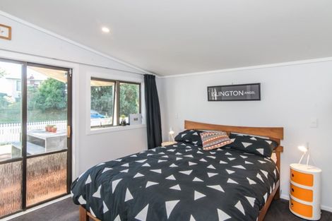 Photo of property in 34 Gavin Road, Raumati Beach, Paraparaumu, 5032