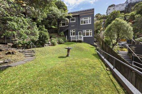 Photo of property in 58a Norway Street, Aro Valley, Wellington, 6012
