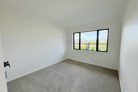 Photo of property in 26 Milldale Drive, Wainui, 0932