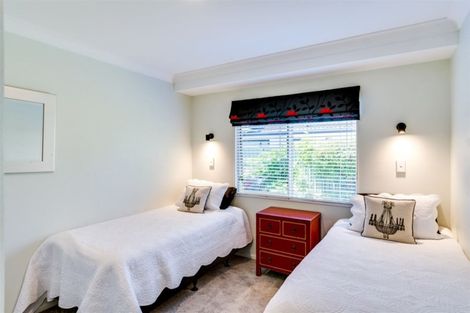 Photo of property in 83 Kensington Drive, Taradale, Napier, 4112