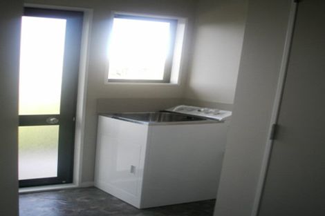 Photo of property in 3 Makora Grove, Paremata, Porirua, 5024