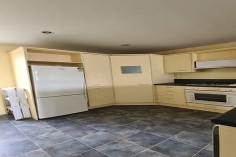 Photo of property in 10 Colombo Street, Hokowhitu, Palmerston North, 4410