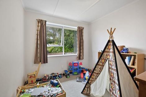 Photo of property in 11 Clearmont Crescent, Blagdon, New Plymouth, 4310