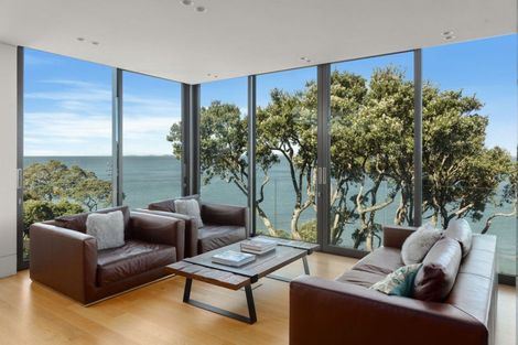 Photo of property in 41 Beach Road, Castor Bay, Auckland, 0620