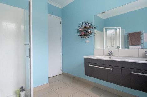 Photo of property in 6 Horsley Grove, Pyes Pa, Tauranga, 3112