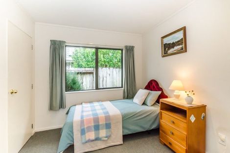 Photo of property in 37a Spackman Crescent, Paraparaumu, 5032