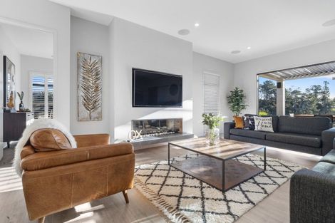 Photo of property in 67 Milano Boulevard, Karaka, Papakura, 2113