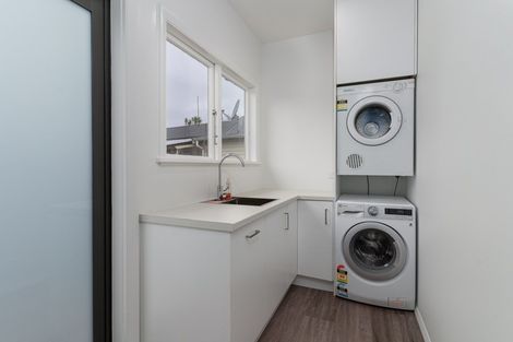 Photo of property in 2a Lansdowne Crescent, Lansdowne, Masterton, 5810