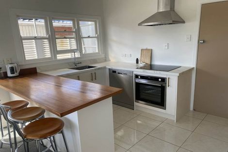 Photo of property in 5c Pendarves Street, New Plymouth, 4310