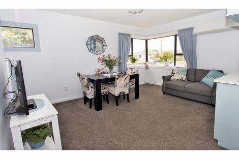 Photo of property in 73 Hargood Street, Woolston, Christchurch, 8062