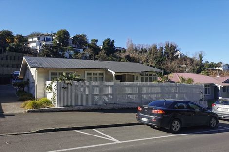 Photo of property in 53 Shakespeare Road, Bluff Hill, Napier, 4110