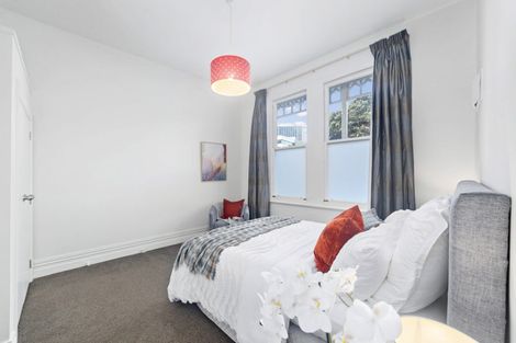 Photo of property in 142 Tinakori Road, Thorndon, Wellington, 6011