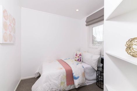 Photo of property in 7/12 Raines Avenue, Forrest Hill, Auckland, 0620