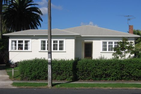 Photo of property in 1/35 Huia Road, Papatoetoe, Auckland, 2025