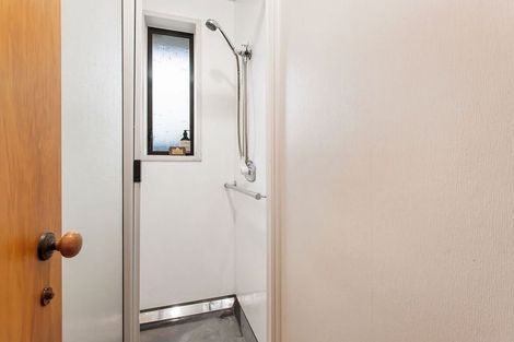 Photo of property in 1/8 Tuscany Place, Beckenham, Christchurch, 8023