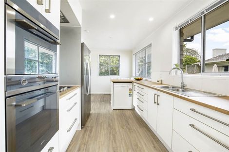 Photo of property in 49 Rhonda Avenue, Deanwell, Hamilton, 3206