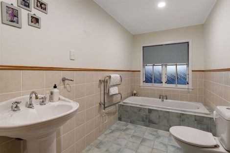 Photo of property in 37 Pebble Brook Road, Waitoki, Silverdale, 0994