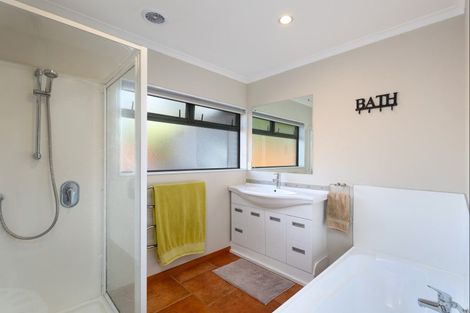 Photo of property in 21 Whiting Drive, Wakefield, 7025