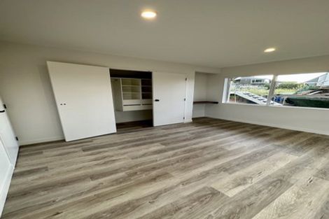 Photo of property in 1/45 Rothesay Bay Road, Rothesay Bay, Auckland, 0630