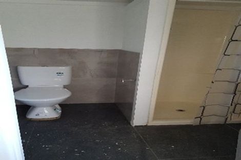 Photo of property in 1 Glenbervie Crescent, Massey, Auckland, 0614