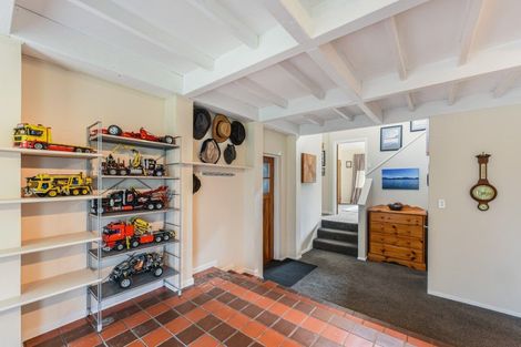 Photo of property in 29a Ranui Street, Waikawa, Picton, 7220