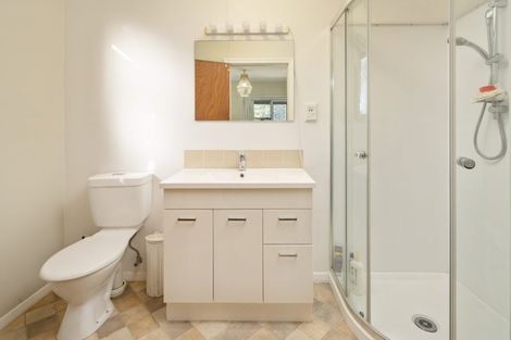 Photo of property in 14 Cornwall Street, Picton, 7220