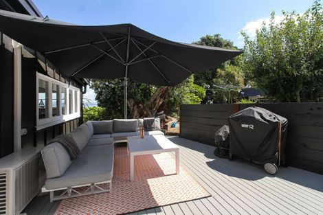 Photo of property in 75a Torkar Road, Clarks Beach, 2122