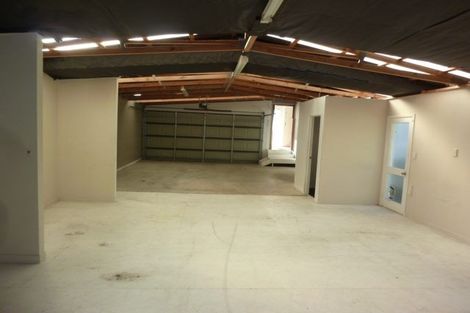 Photo of property in 1020 Great North Road, Point Chevalier, Auckland, 1022