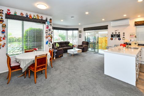 Photo of property in 103 Rushgreen Avenue, Pahurehure, Papakura, 2113