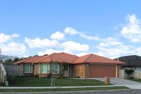 Photo of property in 35 Campion Road, Waikanae Beach, Waikanae, 5036