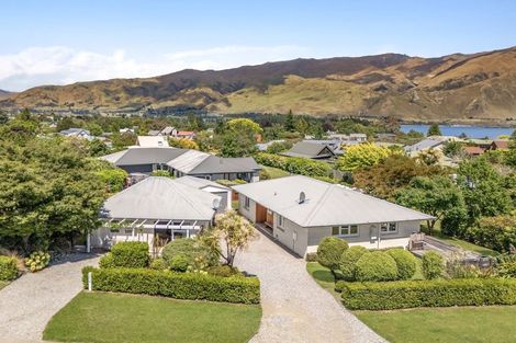 Photo of property in 105 Hunter Crescent, Wanaka, 9305