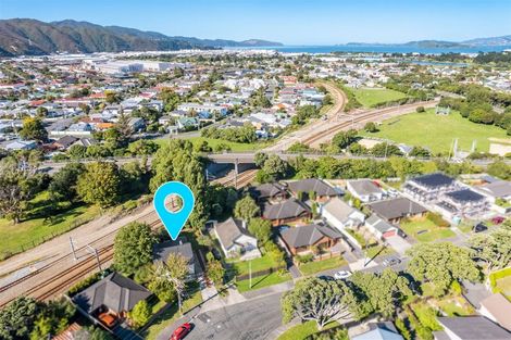 Photo of property in 1/14 Pohutukawa Street, Woburn, Lower Hutt, 5010