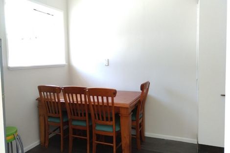 Photo of property in 1 Tyburnia Avenue, Mount Albert, Auckland, 1025