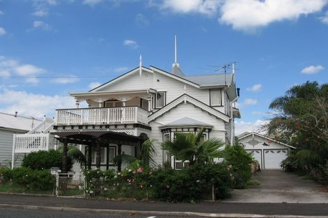 Photo of property in 8 Anne Street, Devonport, Auckland, 0624