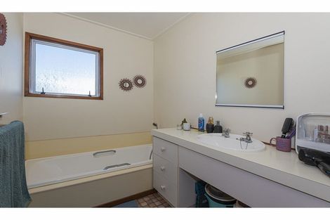 Photo of property in 26a Mains Avenue, Kensington, Whangarei, 0112