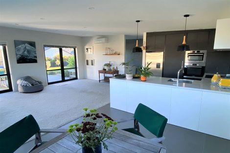 Photo of property in 82 Karamea Street, Whalers Gate, New Plymouth, 4310