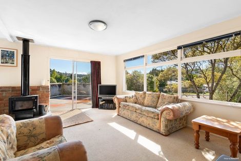 Photo of property in 52 Lauderdale Road, Birkdale, Auckland, 0626